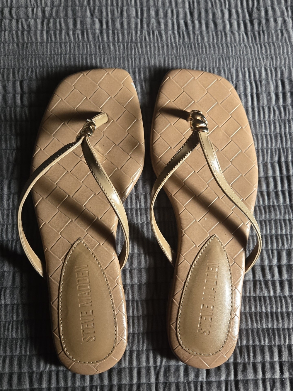 Steve Madden Tan Square-Toe Thong Sandals with Gold Accent